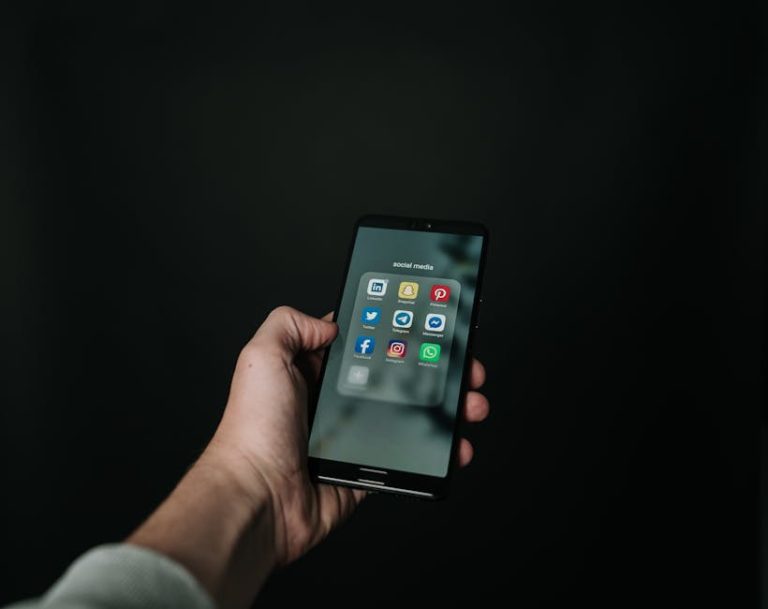 Practical Applications of Social Media Management for Businesses